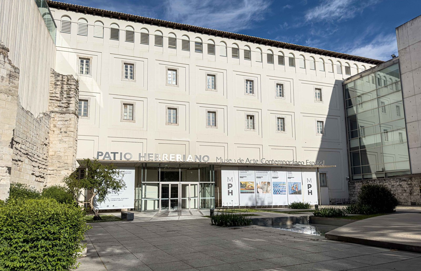 Patio Herreriano scaled