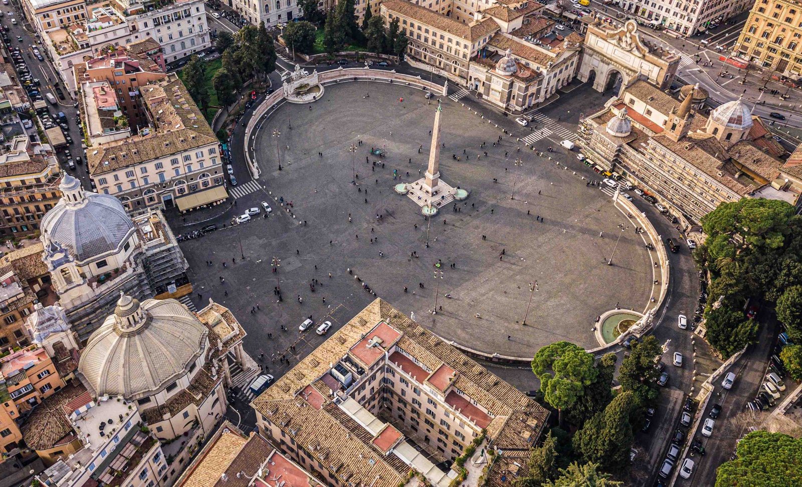 plaza del popolo scaled