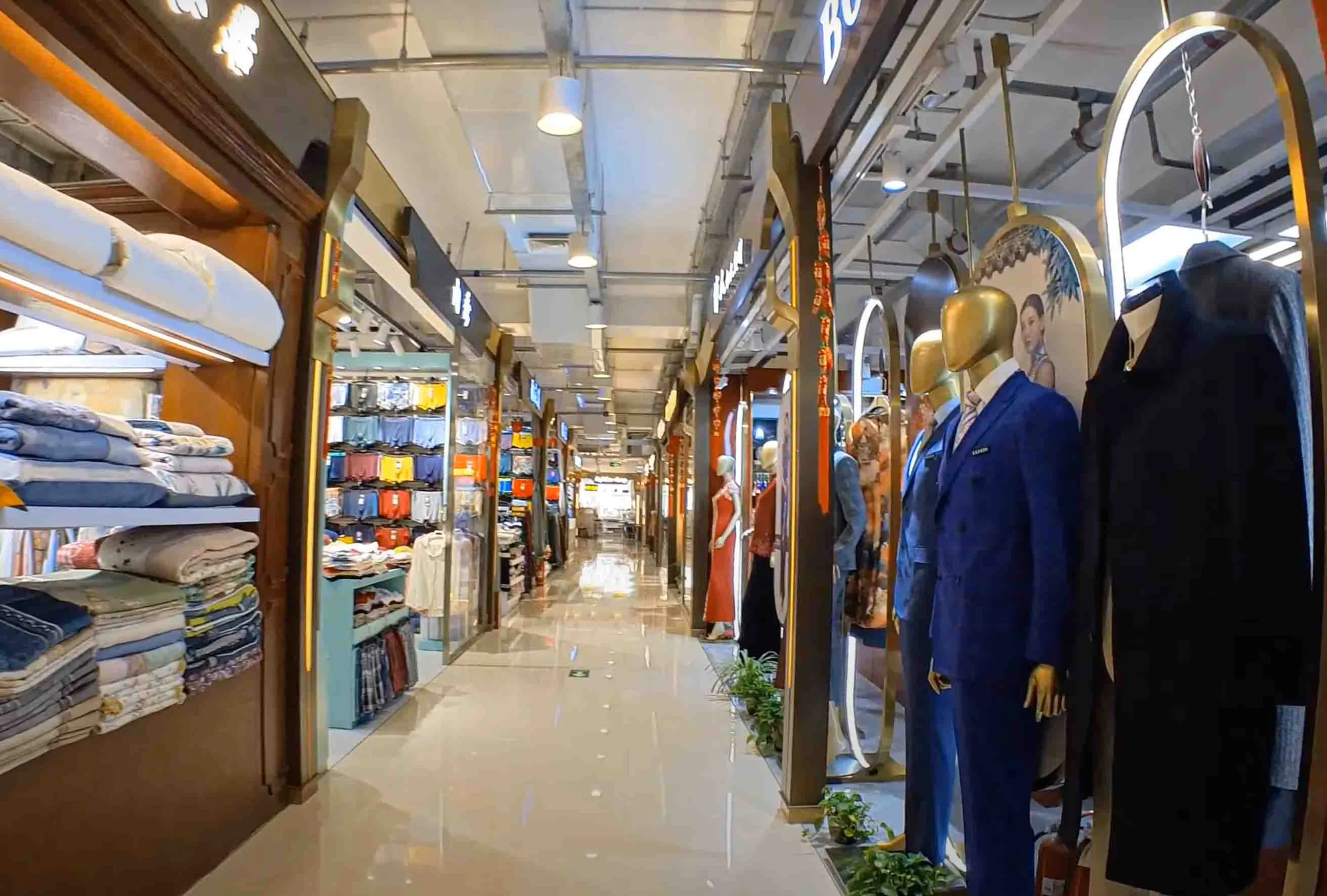 Mercado de la Seda Pekin scaled