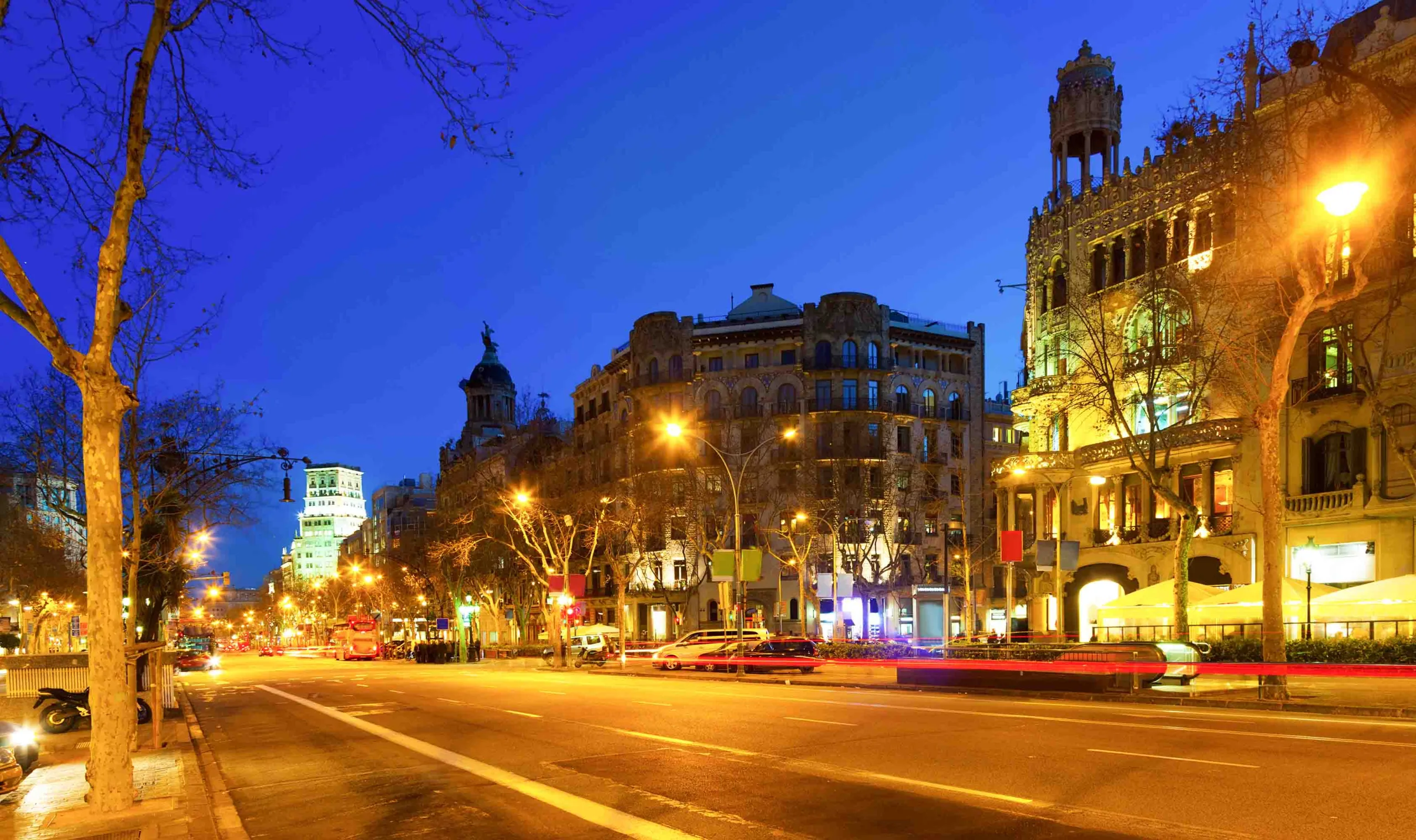paseo de gracia barcelona scaled