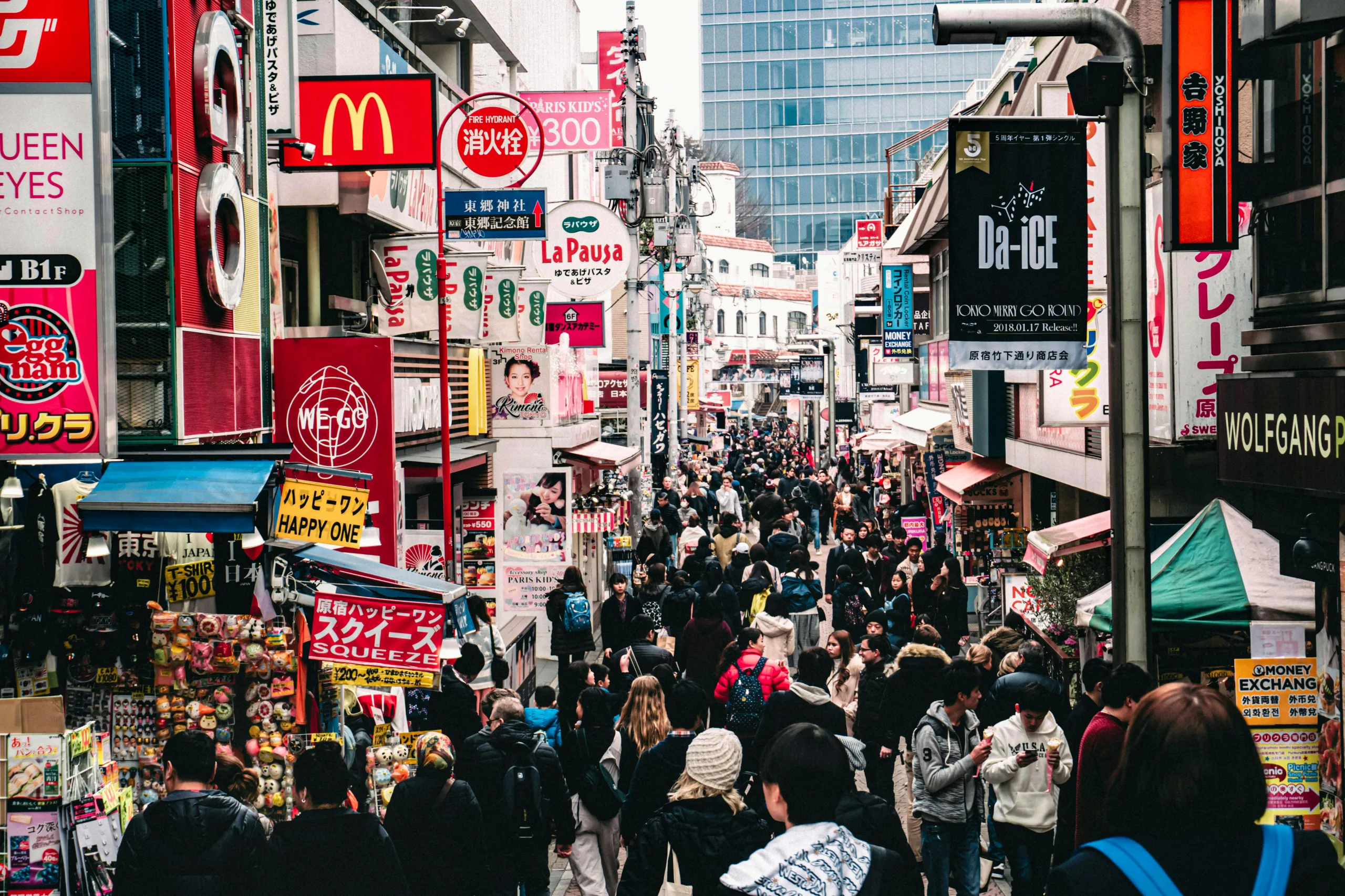 Takeshita Street tokio scaled