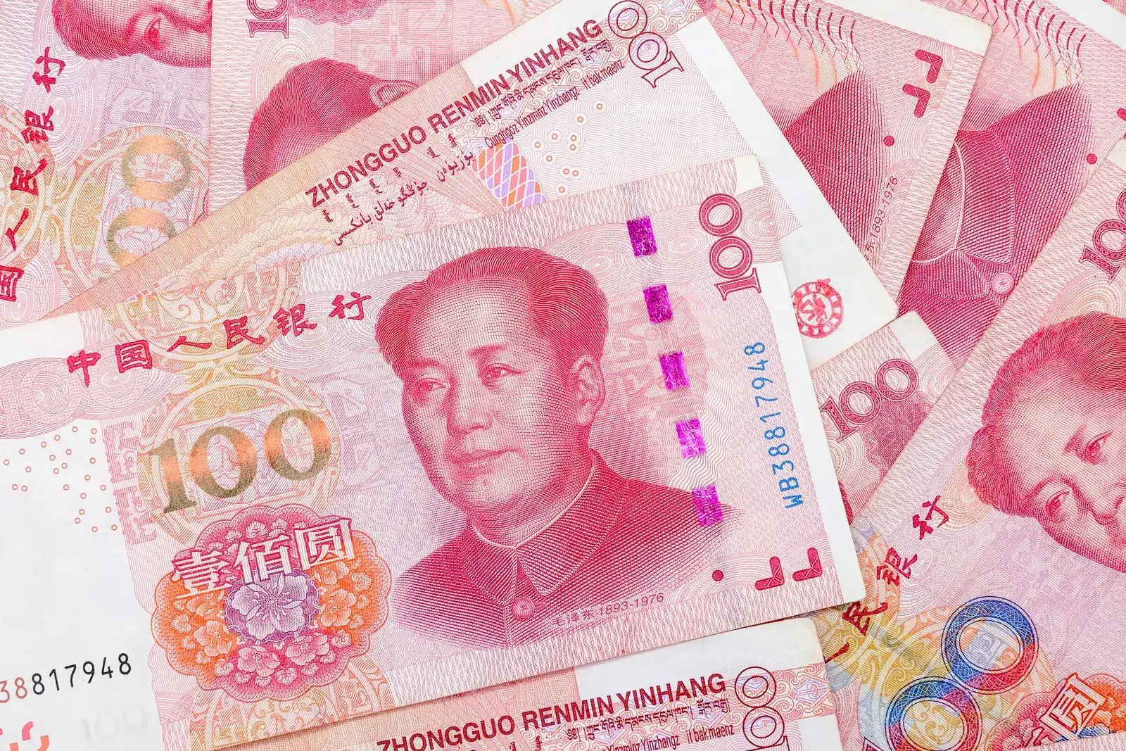 Billetes de 100 yuanes chinos