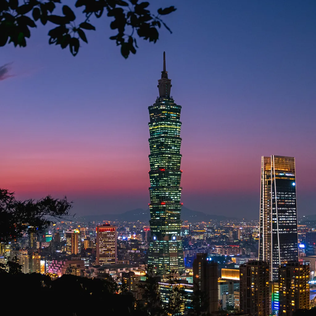 La Taipei 101 al atardecer, vista desde Elephant Mountain