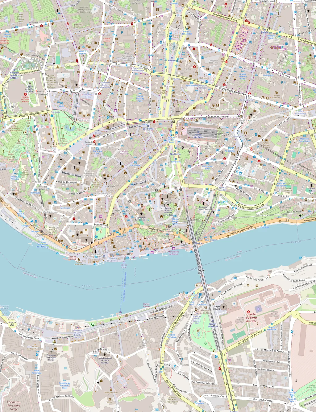 Mapa del centro de Oporto y la orilla de Gaia con las paradas del itinerario de 3 días, un color por día