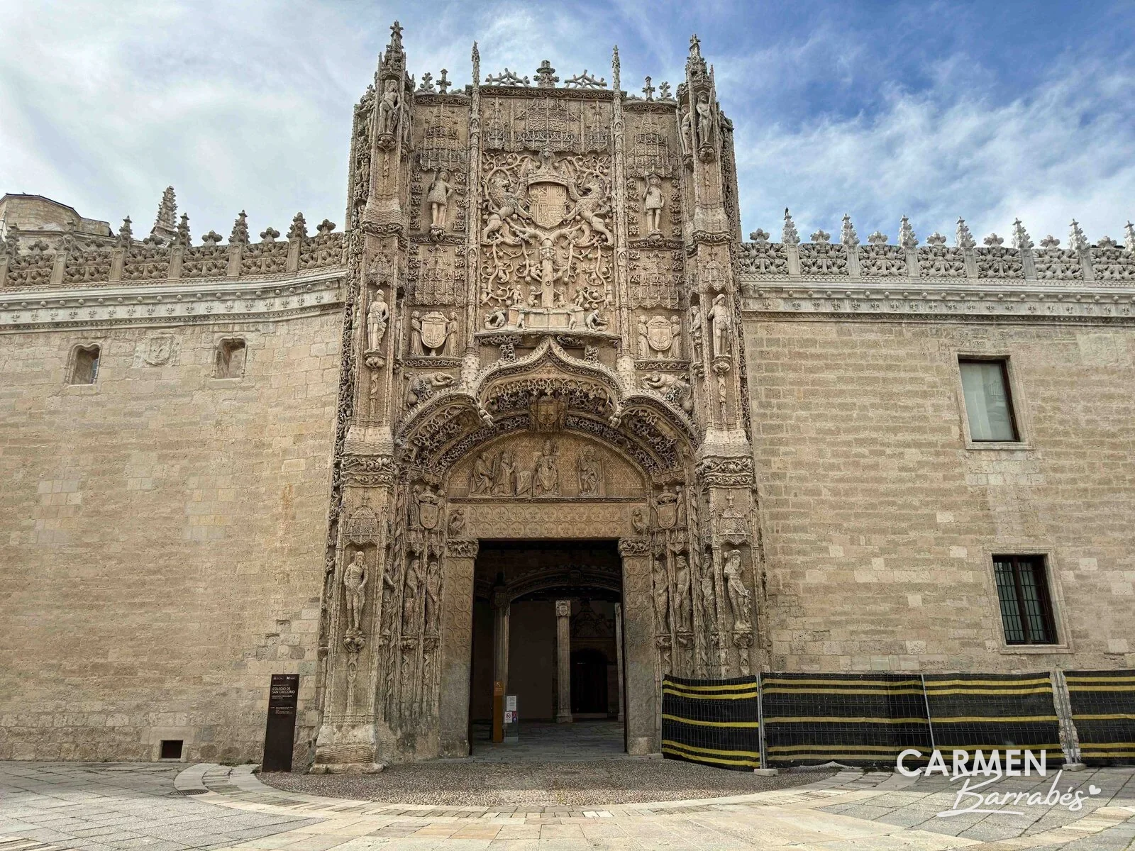 La portada tallada del Colegio de San Gregorio, sede del Museo Nacional de Escultura de Valladolid